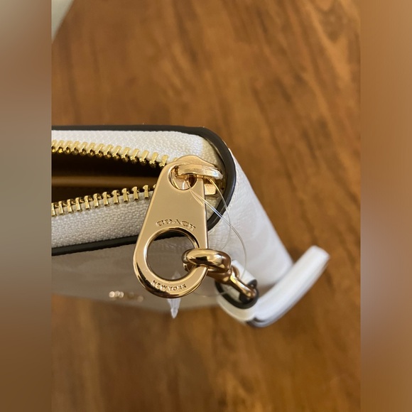 Coach Wallet - Picture 3 of 11